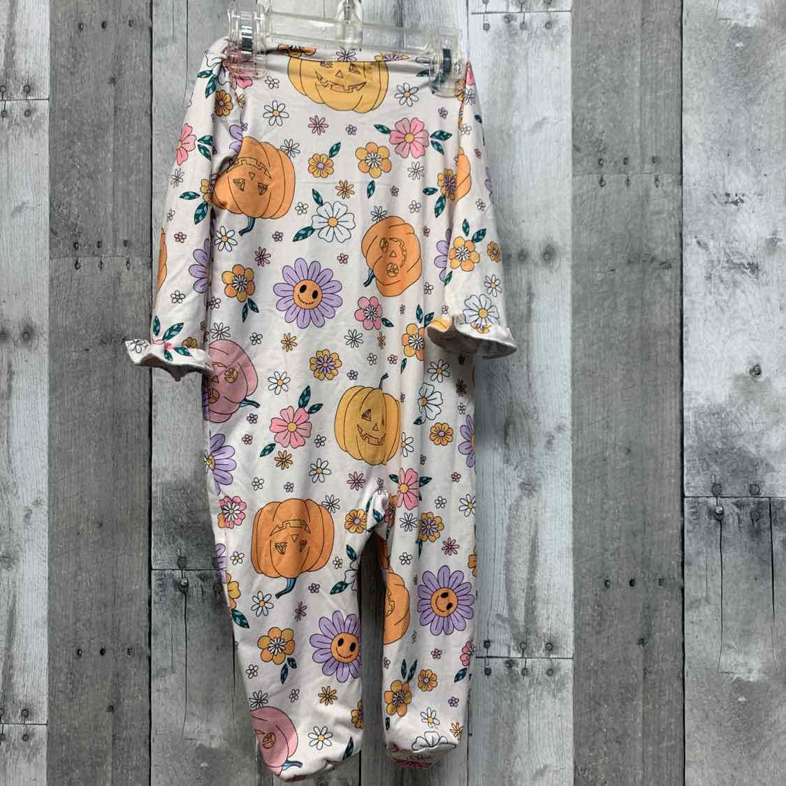 Size 6-12 Months White/Orange Boutique Brand Footy PJs