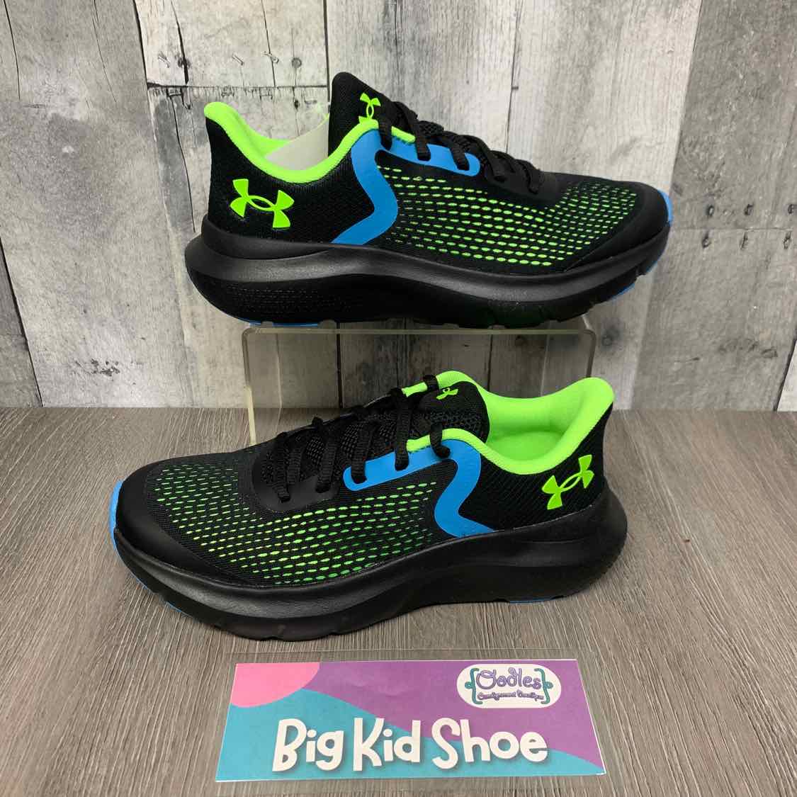 Size 5 Black/Blue Sport Brand Sneakers