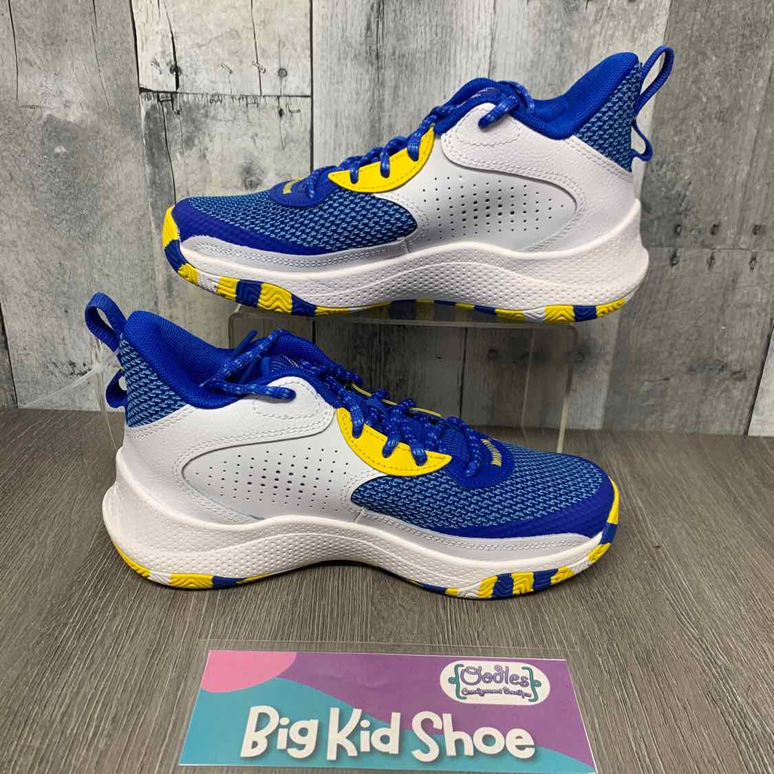 Size 5 Blue/Yellow Sport Brand Sneakers