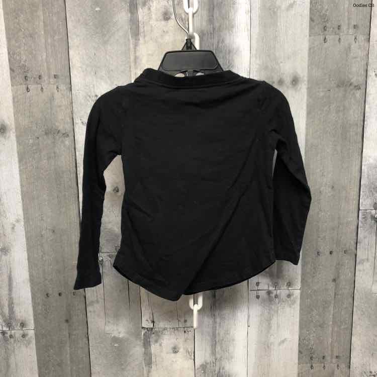 Size 2T Black Graphic Sport Brand Long Sleeve Shirt
