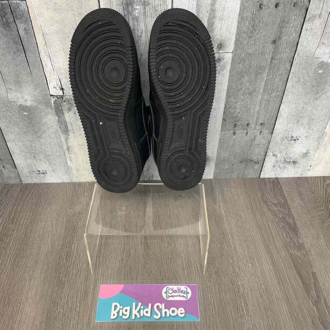 Size 6 Black Sport Brand Sneakers