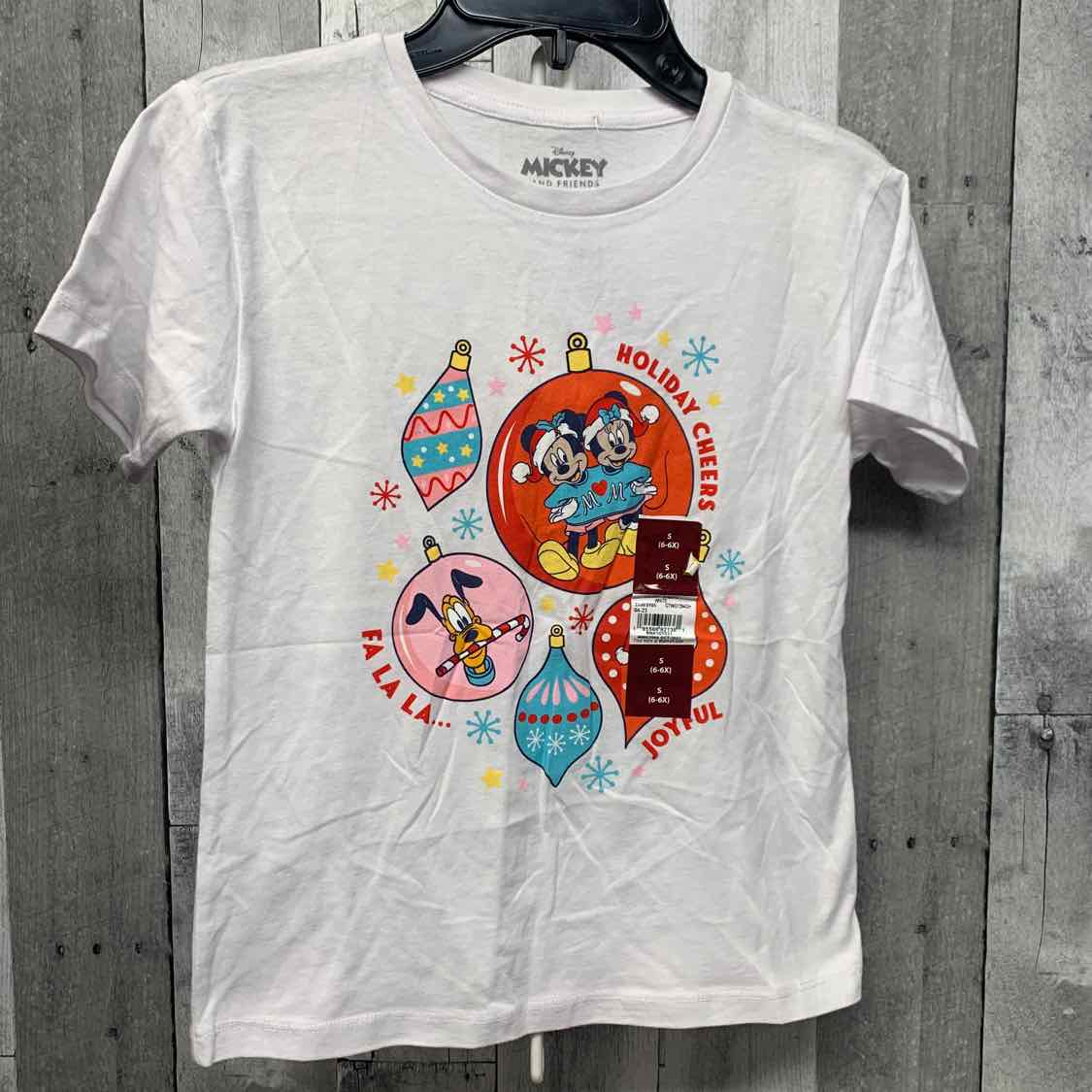 Size Small White Graphic Disney T Shirt