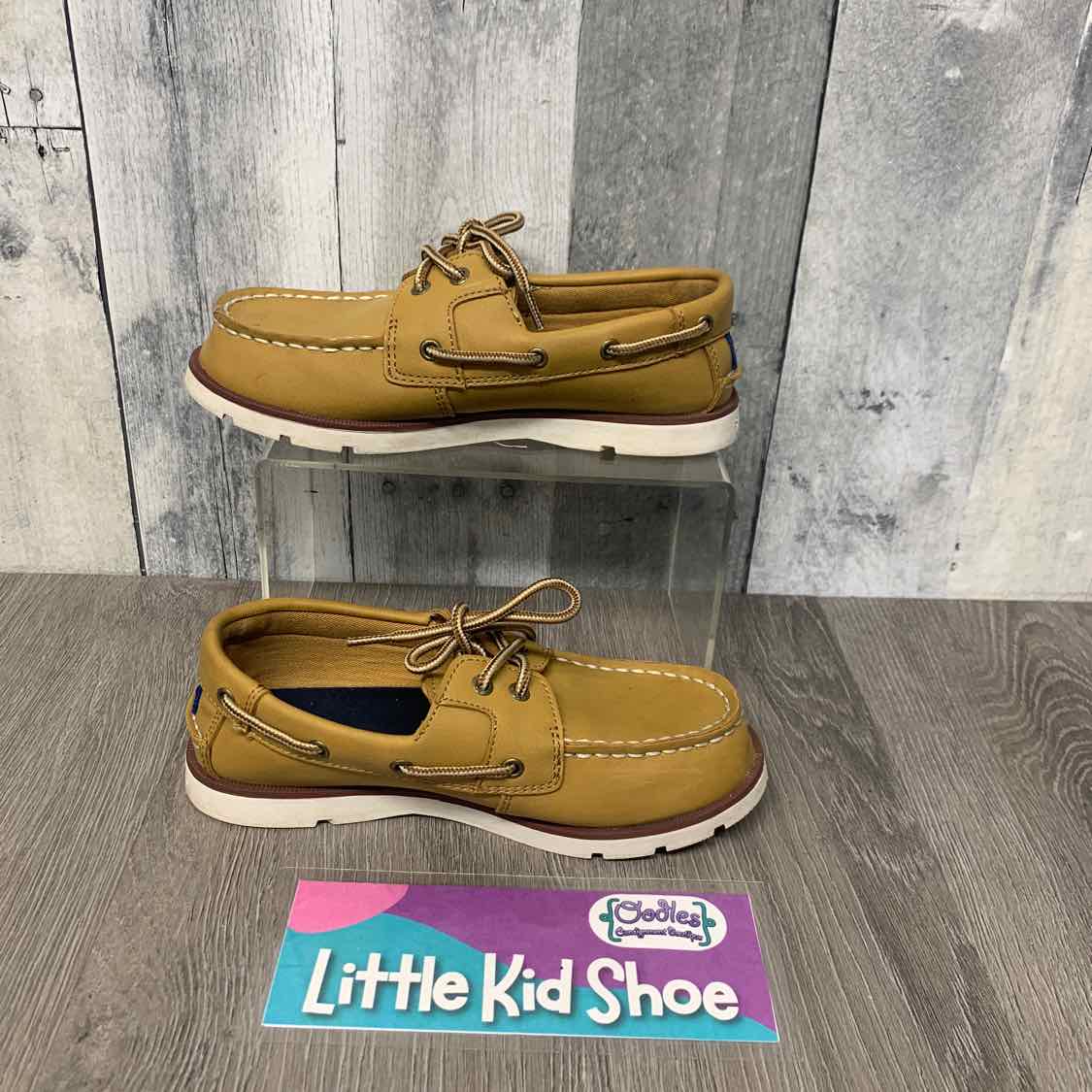 Size 1 Brown Sperry Loafers