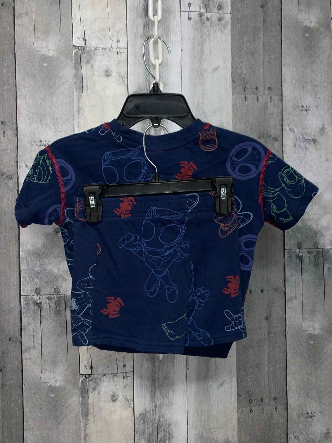 Size 4T Navy Print Marvel Shirt/Shorts