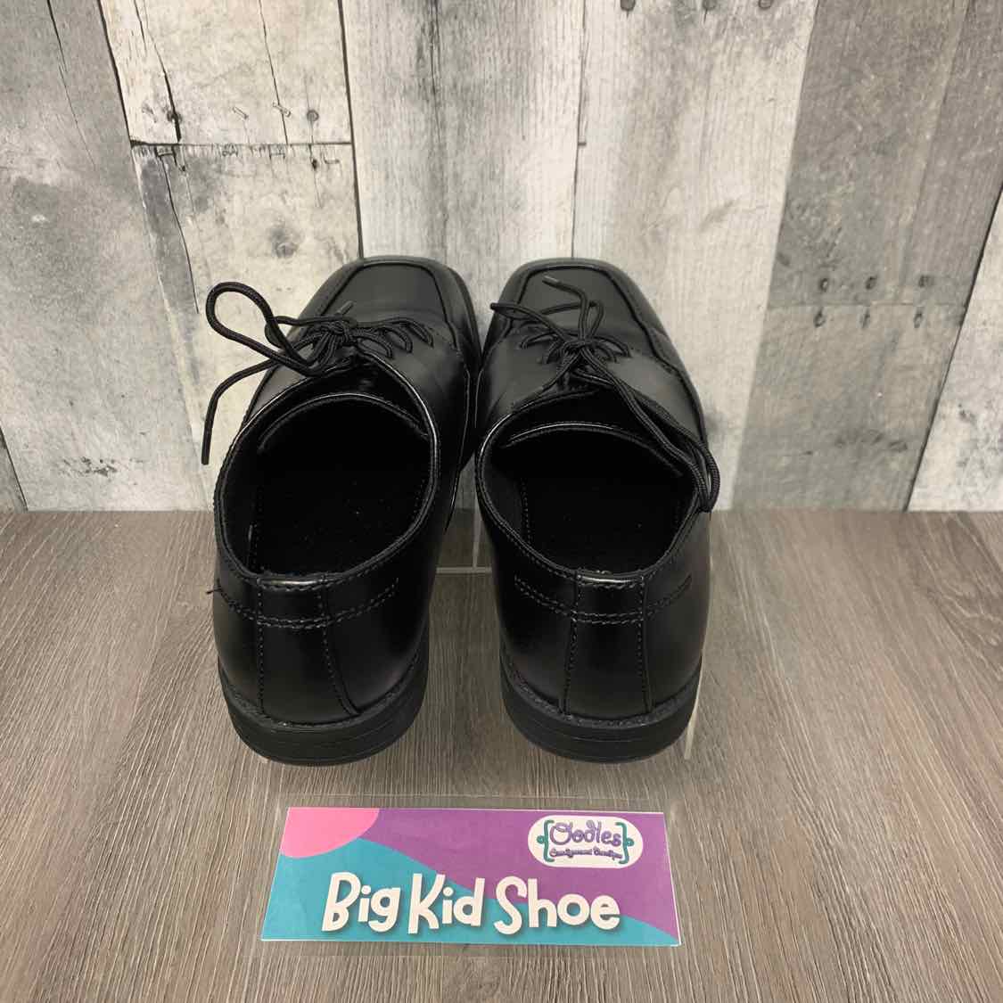 Size 5 Black Sonoma Dress Shoes