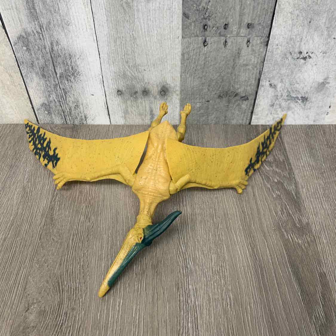 Jurassic Park Yellow/Green Dino