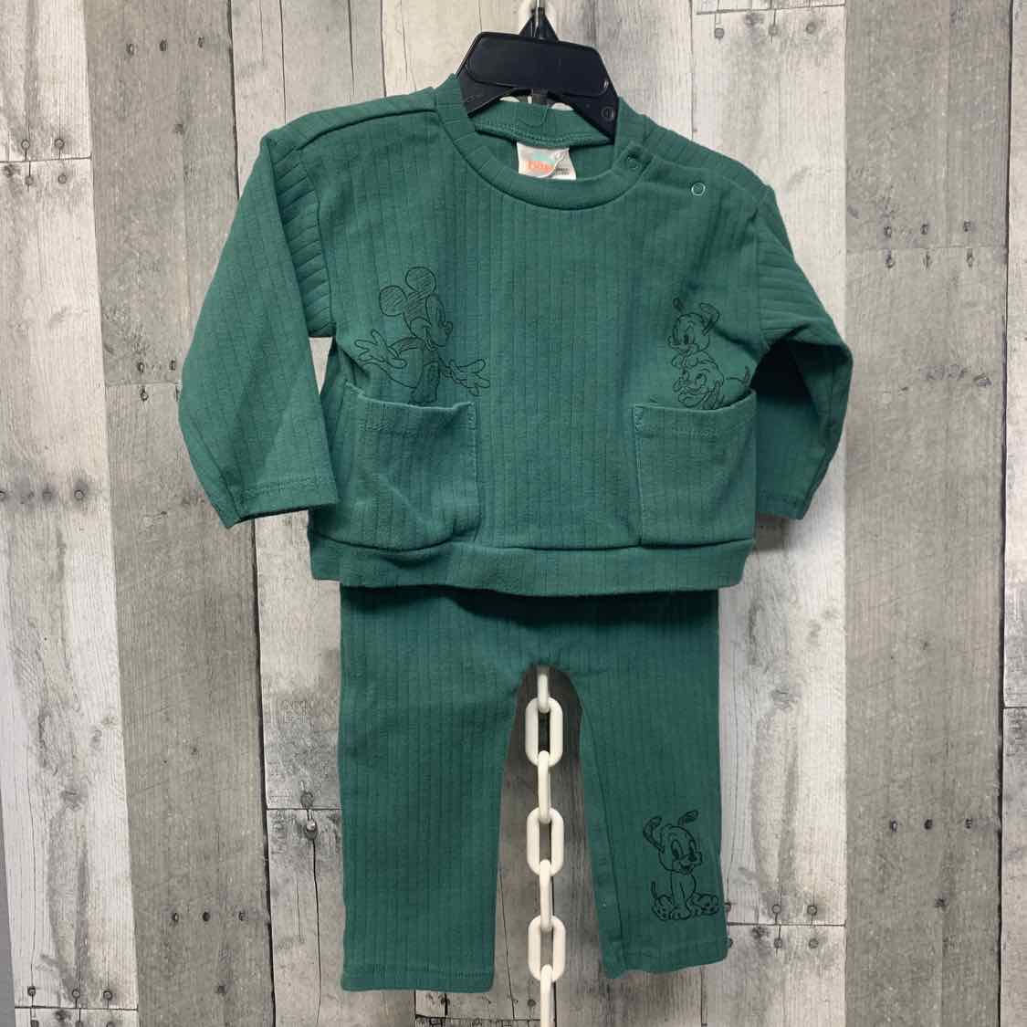 Size 3-6 Months Green Disney Shirt/Pants