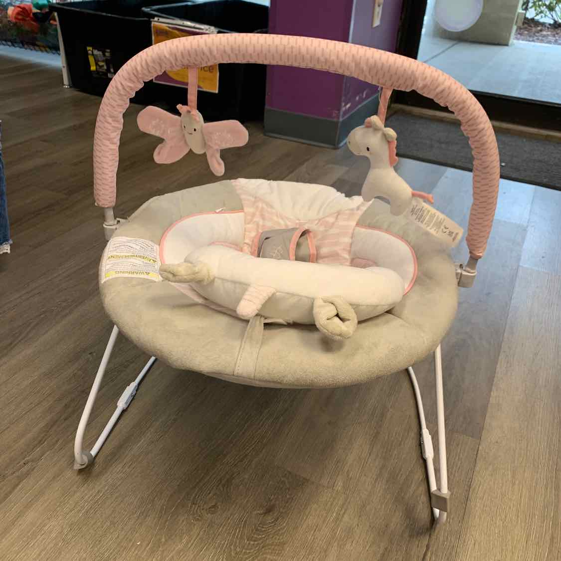 Ingenuity Tan/Pink Bouncer