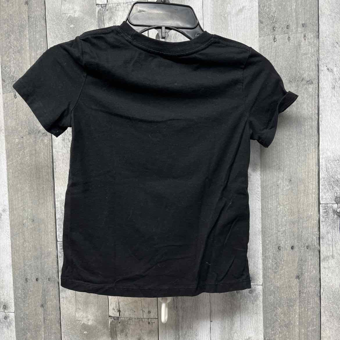 Size 5T Black Graphic Cat & Jack T Shirt