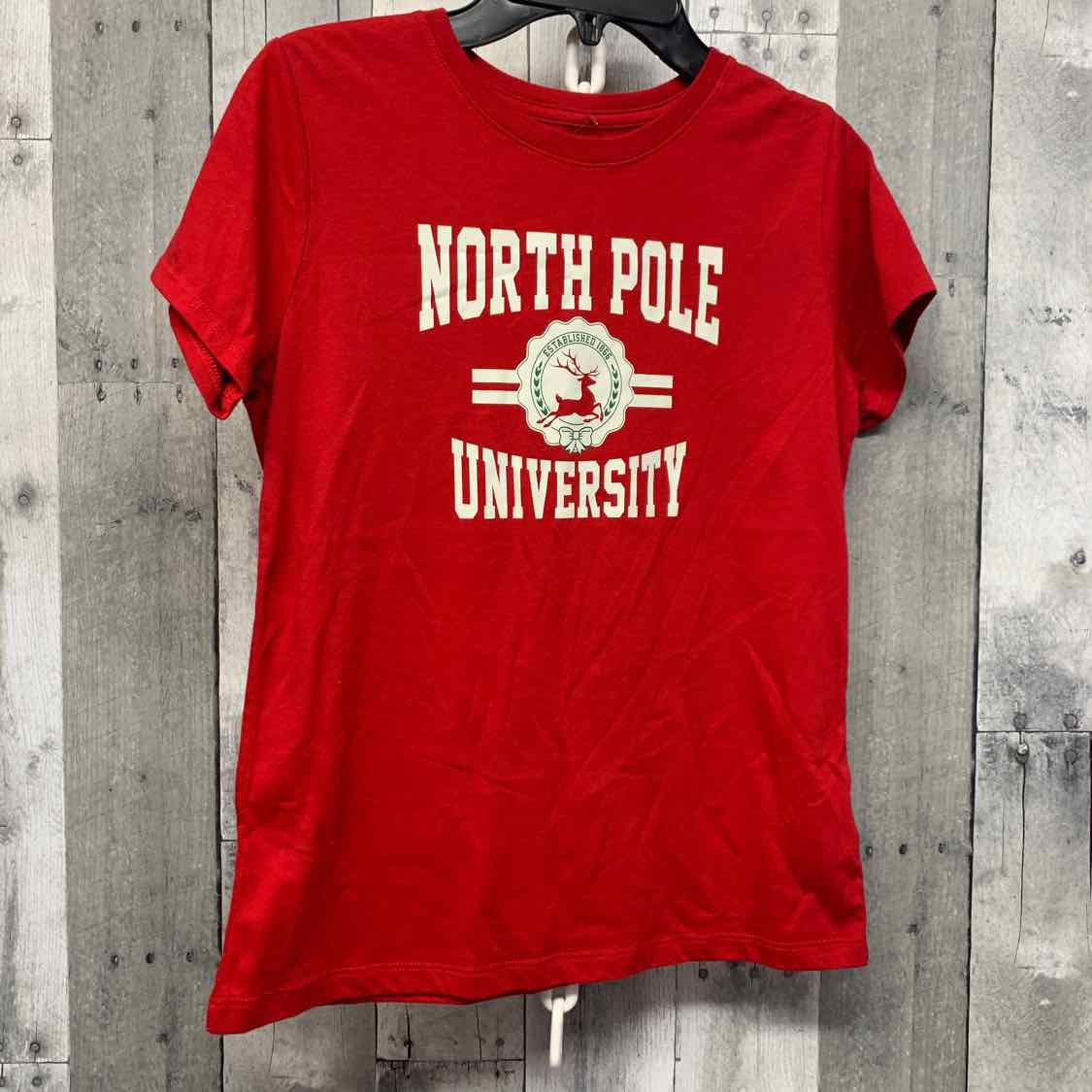 Size XLarge Red Graphic Holiday Brands T Shirt