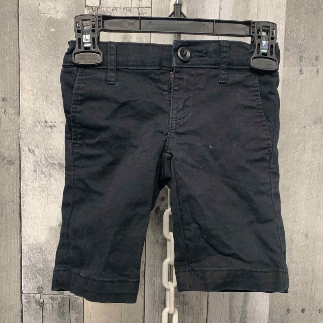 Size 5 Black Amazon Basics Shorts