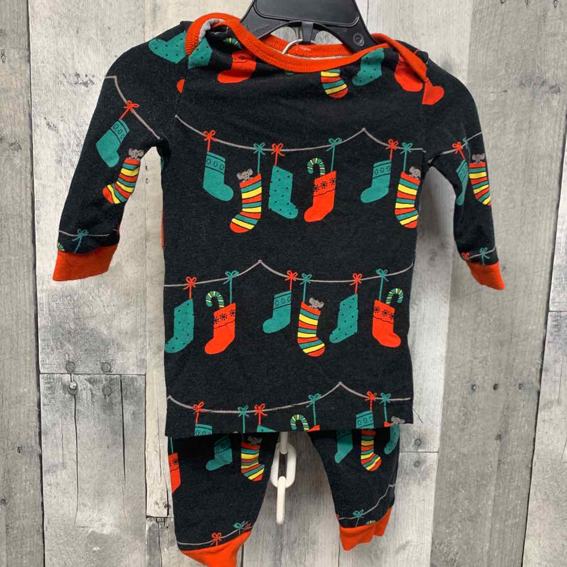 Size 6 Months Black/Red B Brand 2pc PJs