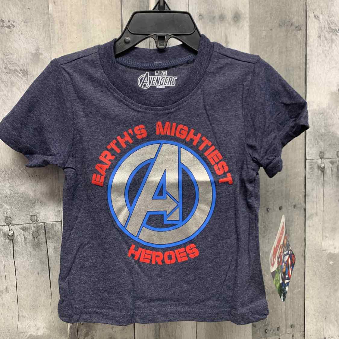 Size 2T Navy Graphic Marvel T Shirt
