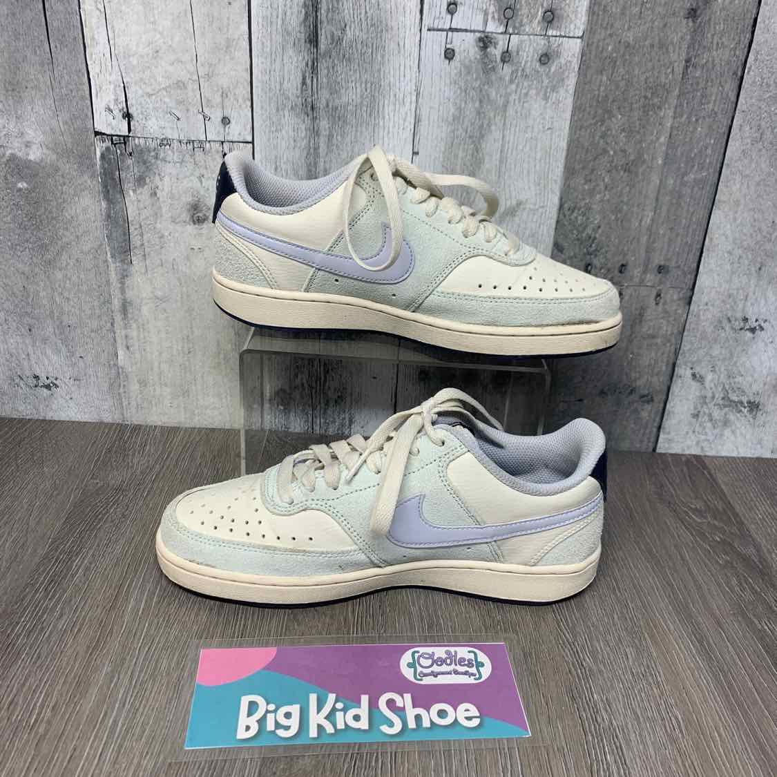 Size 6.5 Ivory/Blue Sport Brand Sneakers