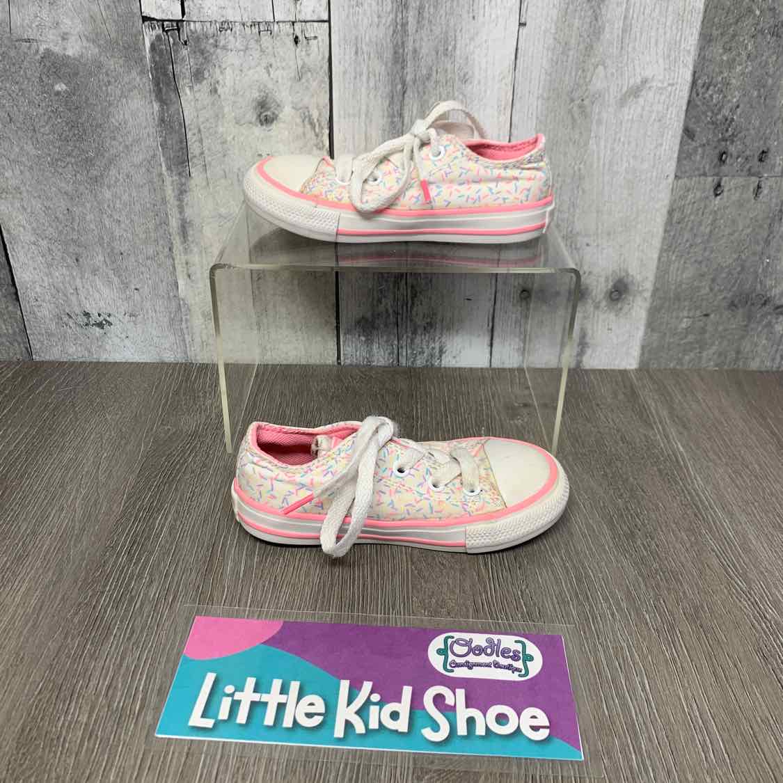 Size 7 White/Pink Converse Sneakers