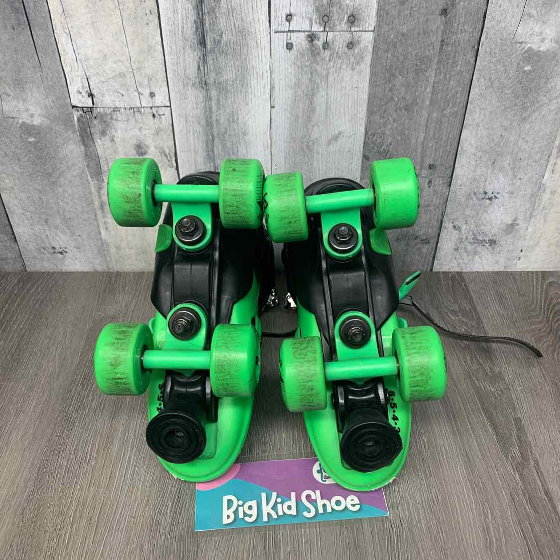 Size 3/6 Green/Black Roller Derby Skates