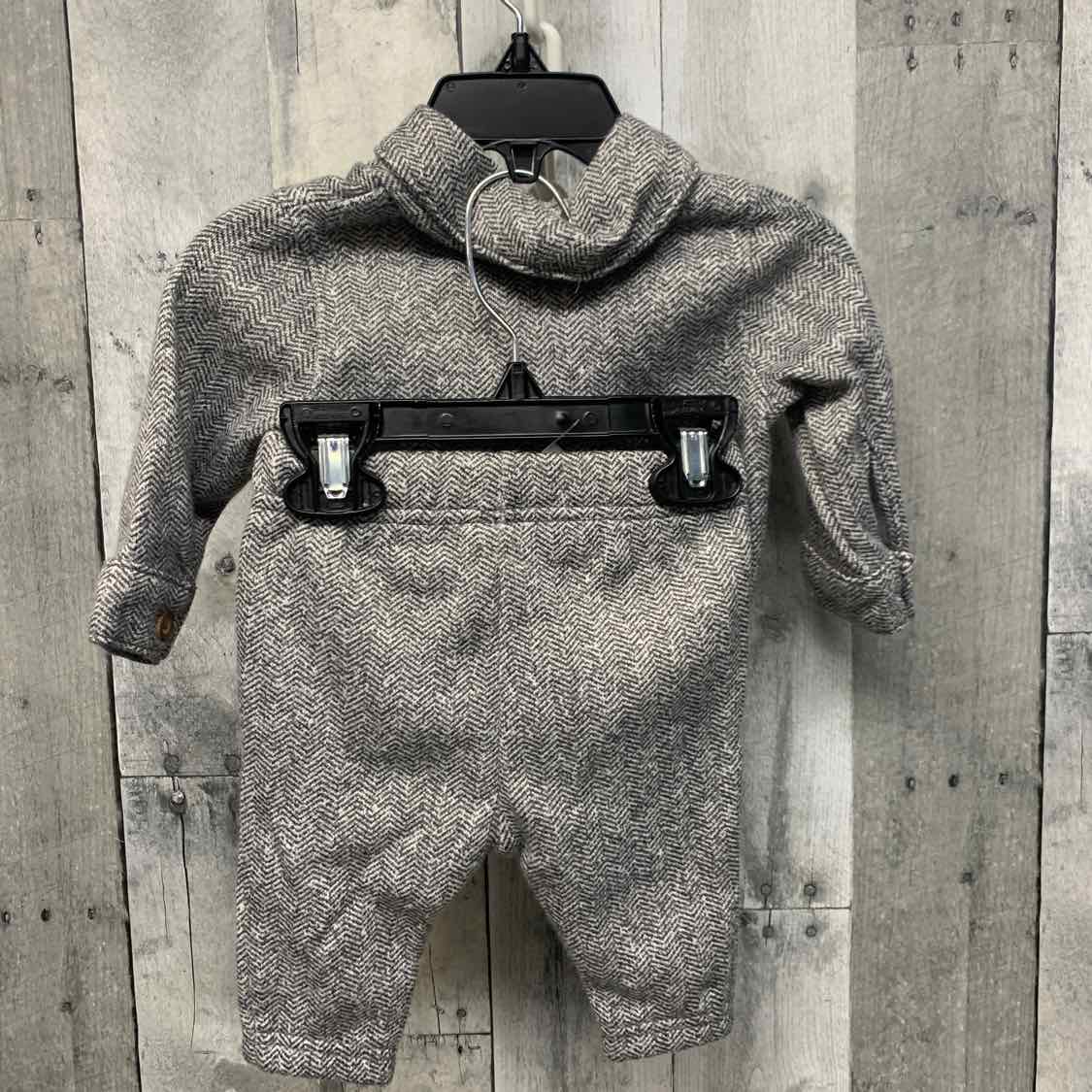 Size 3 Months Black/White Just One You Jacket/Pants