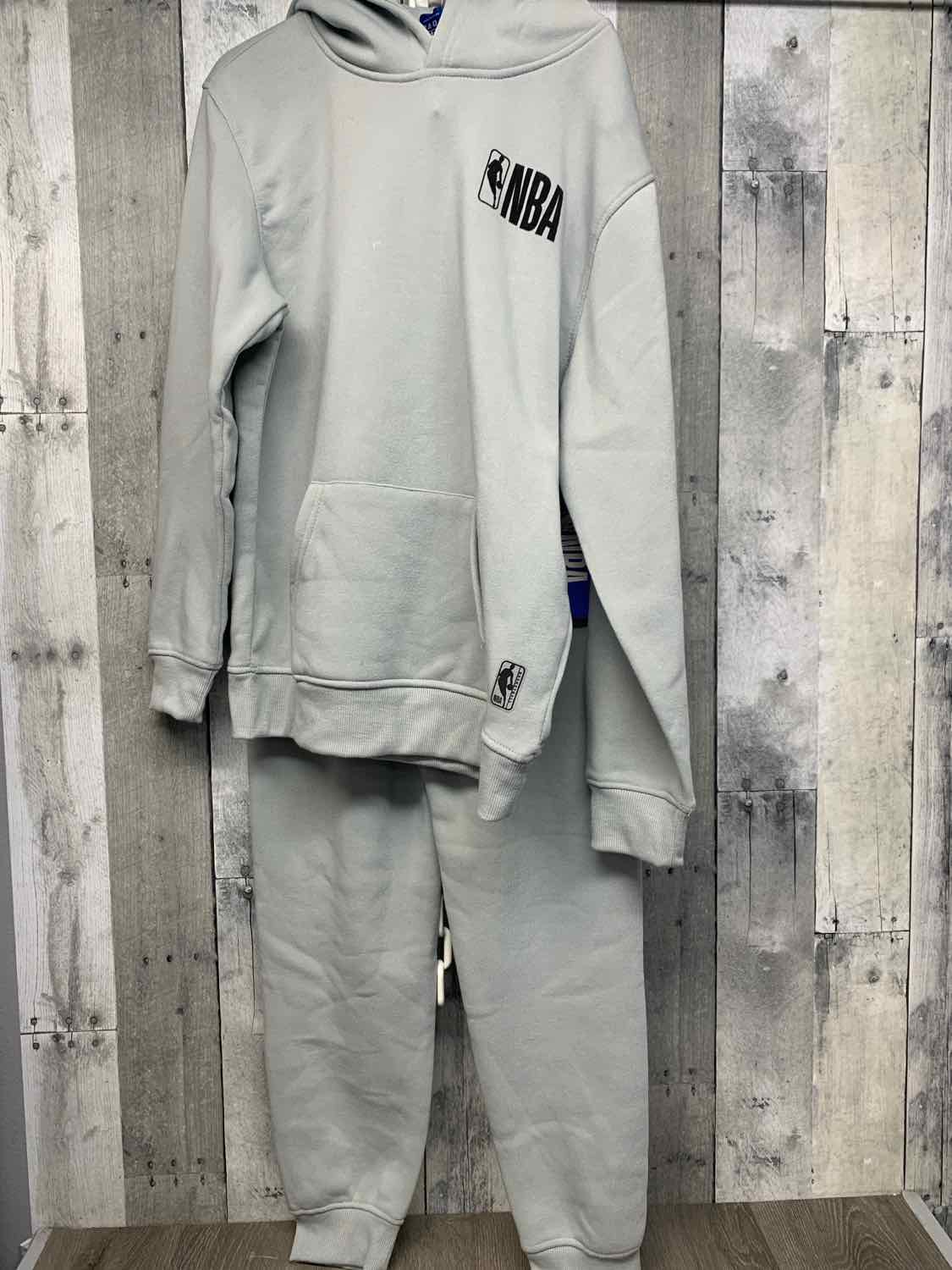 Size 14/16 Gray/Black NBA 2pc Top