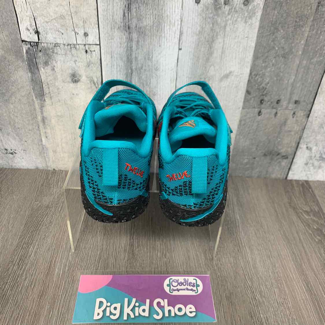 Size 1 Teal/Black Sport Brand Sneakers