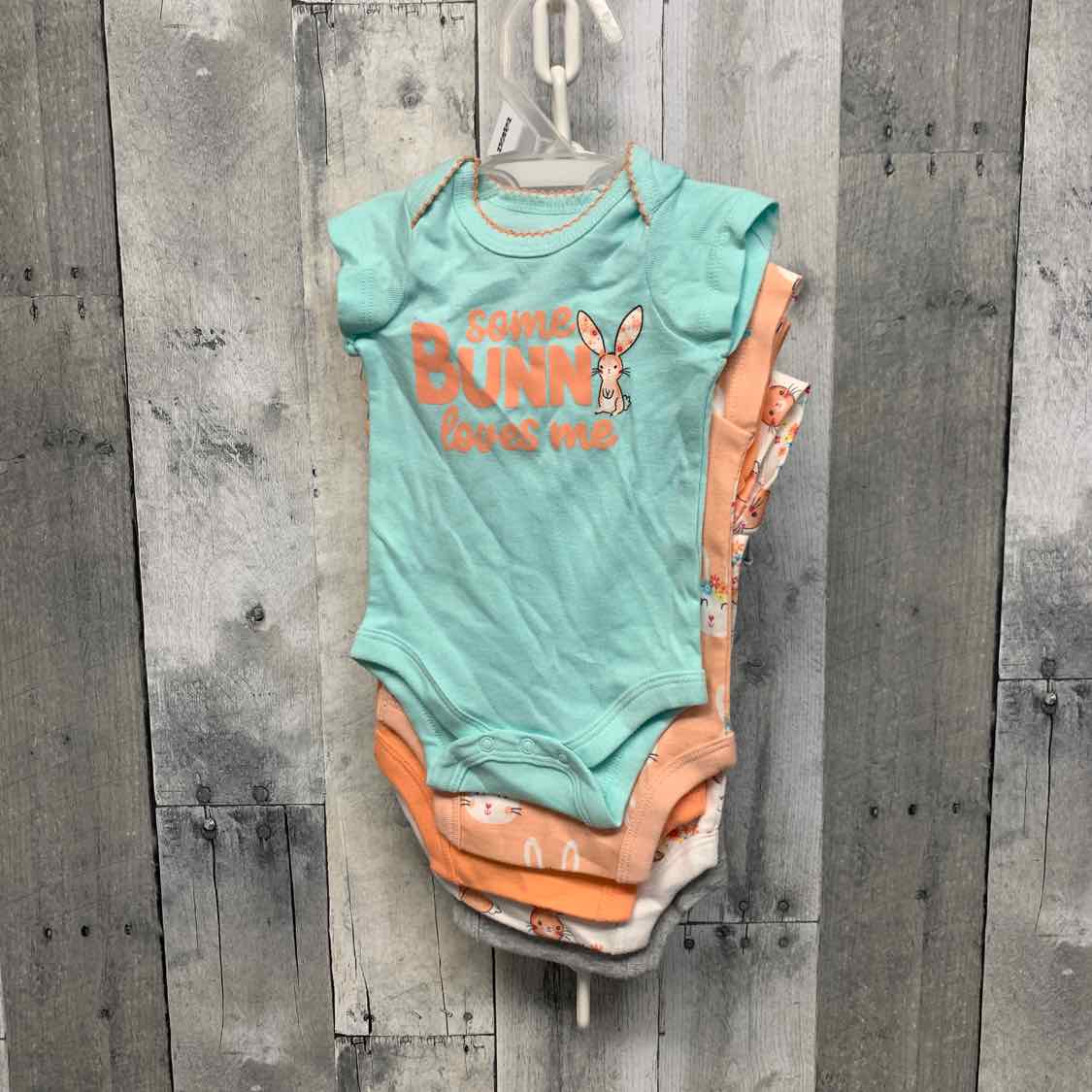 Size Newborn Gray/Pink Members Mark Bodysuit
