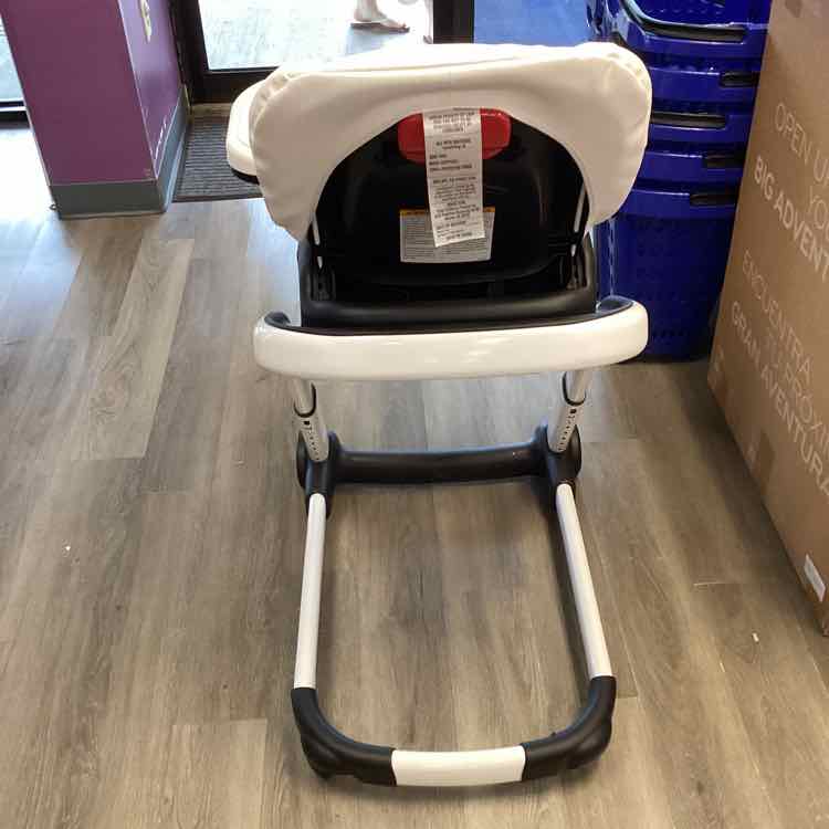 Graco Black/White High Chair