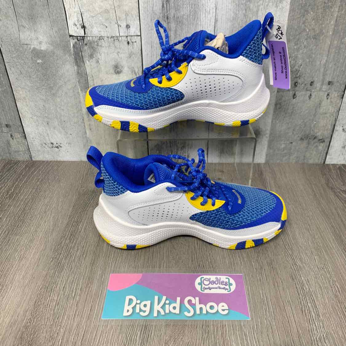 Size 4 Blue/Yellow Sport Brand Sneakers