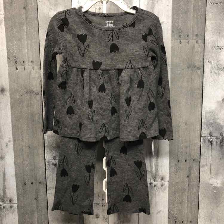 Size 24 Months Gray/Black Carter's Shirt/Leggings