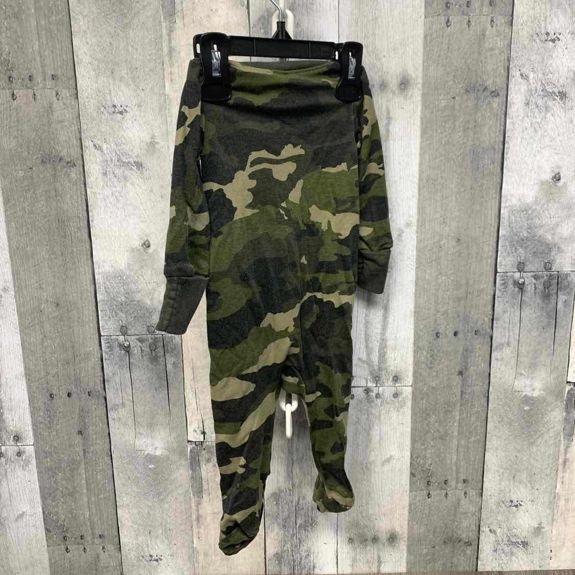 Size 3-6 Months Green Camo Sport Brand Footy PJs