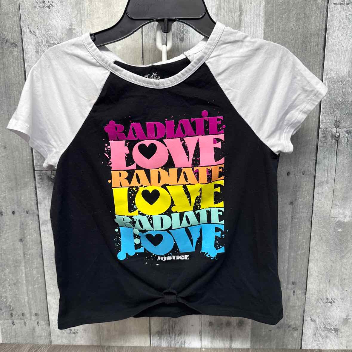 Size 8 Black/White Justice T Shirt