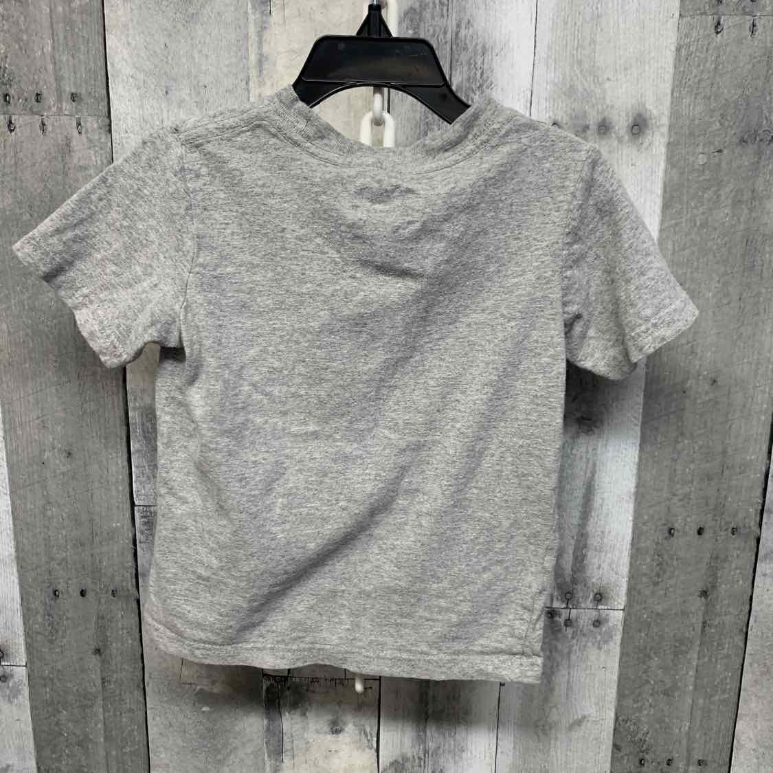Size 3T Gray Graphic Star Wars T Shirt