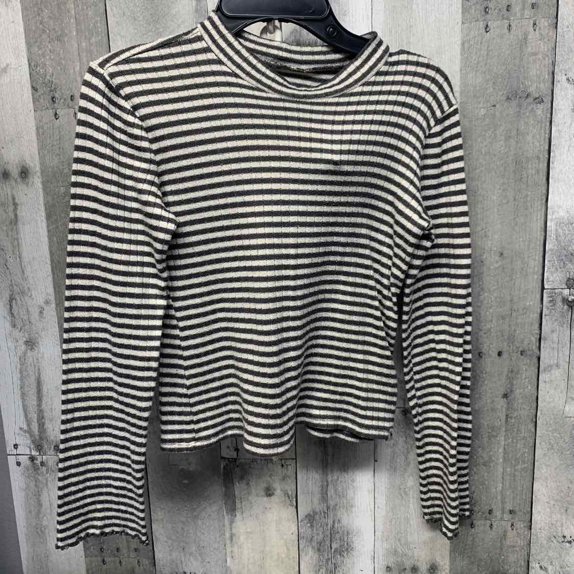 Size 9/10 Gray Striped Abercrombie Long Sleeve Shirt