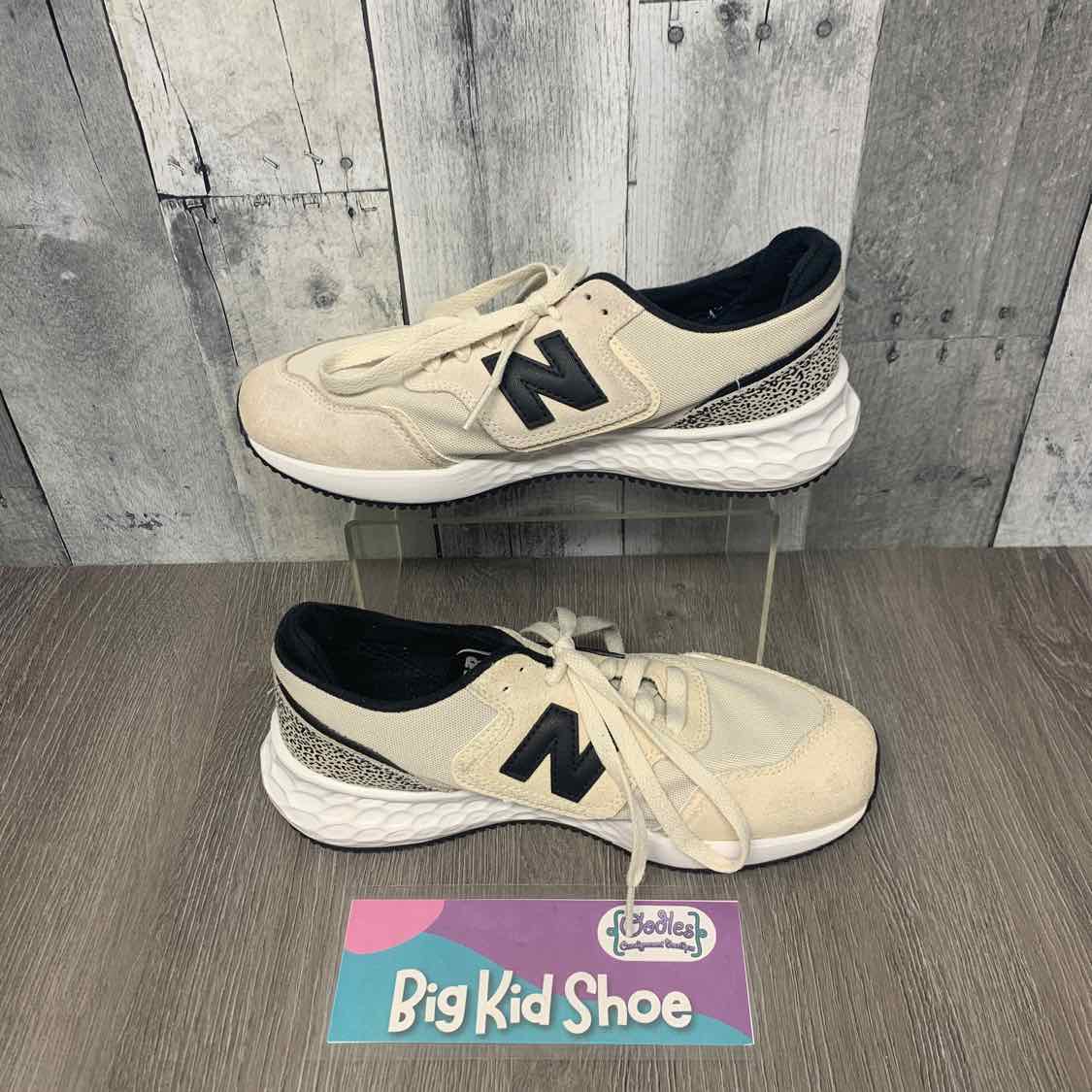 Size 5 Tan/Black New Balance Sneakers