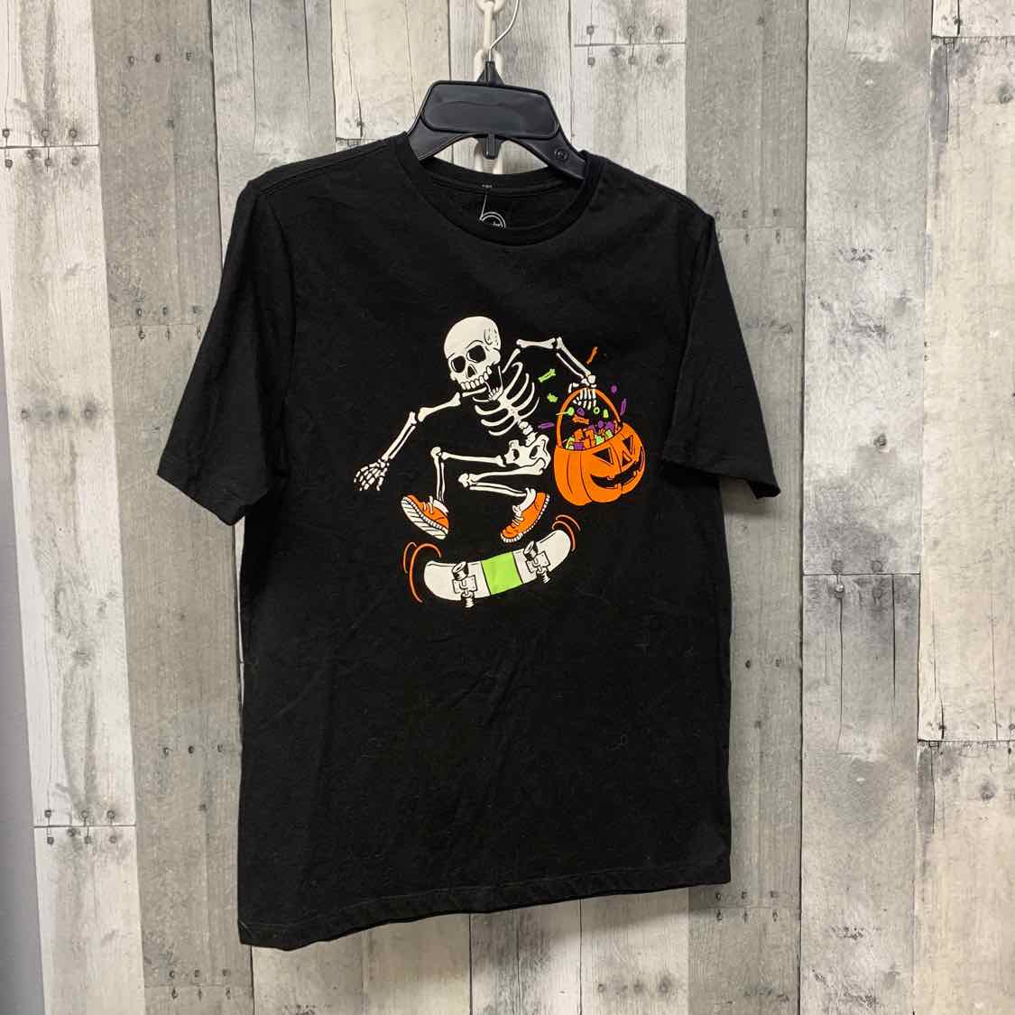 Size 14/16 Black Graphic Wonder Nation T Shirt