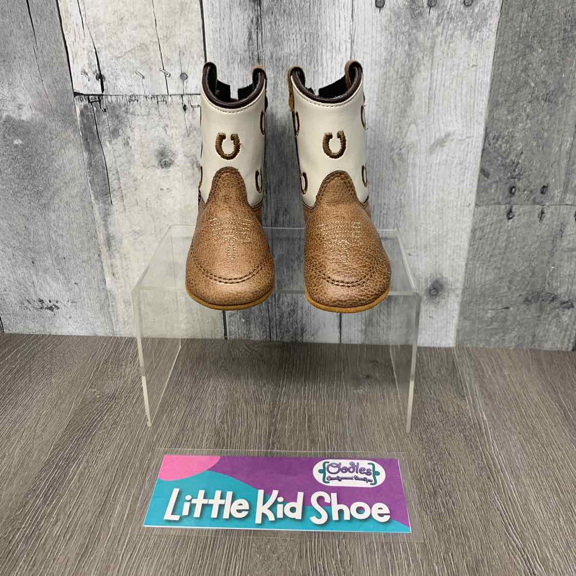 Size 3 Brown/Tan Name Brand Soft Sole Shoes