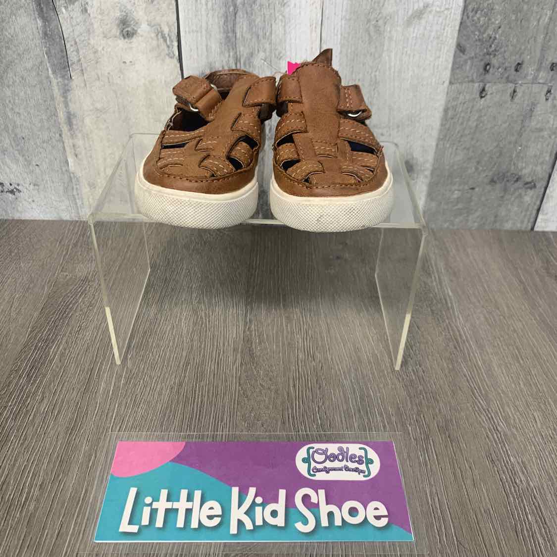 Size 4 Brown Osh Kosh Sandals