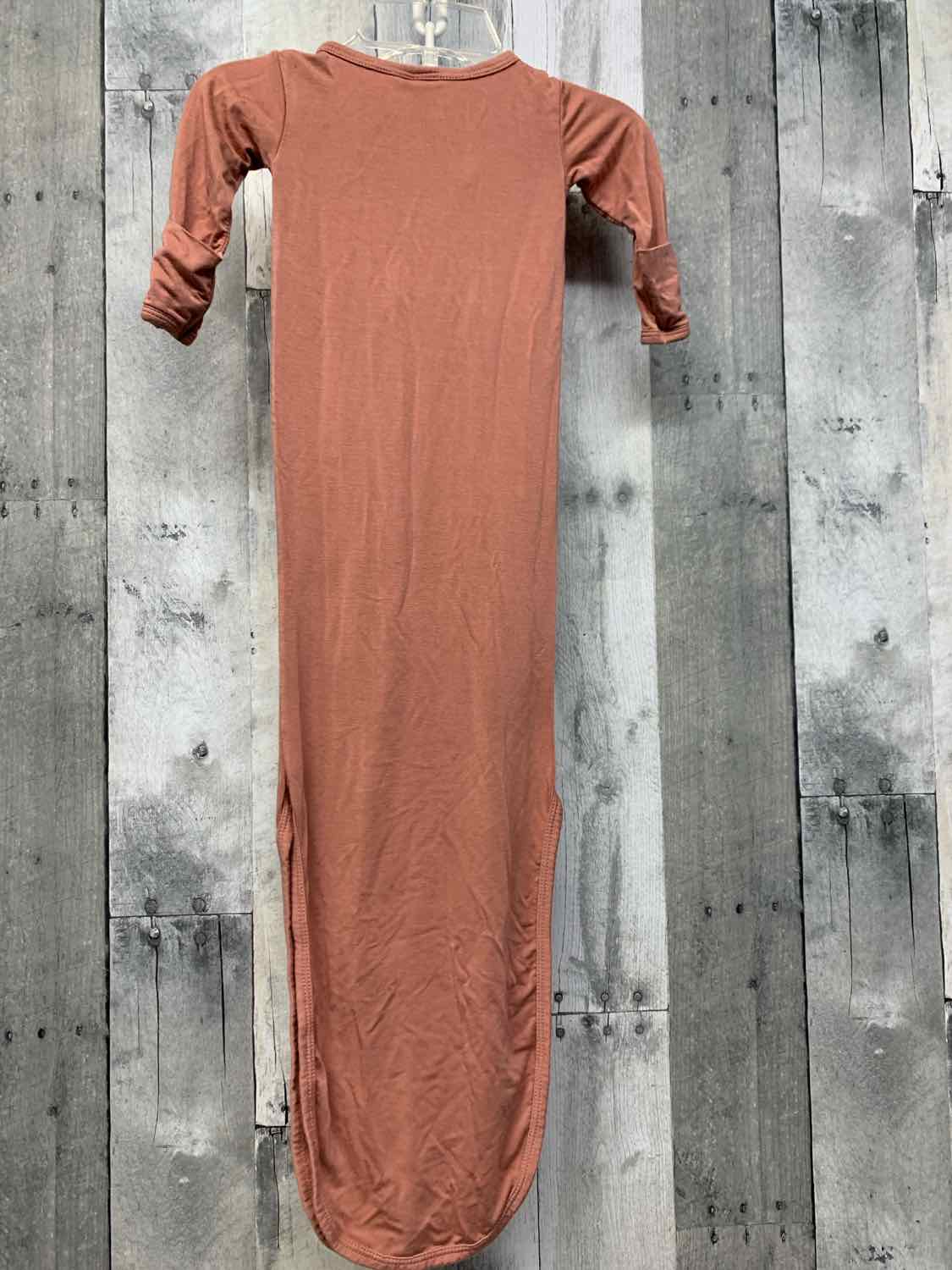 Size Newborn Red Bamboo Layette