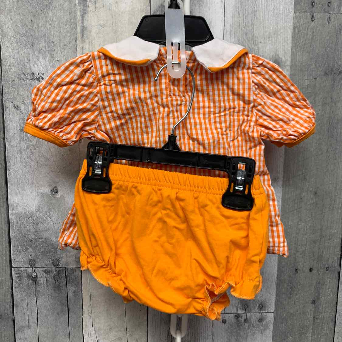 Size 6 Months Orange/White B Brand Shirt/Shorts
