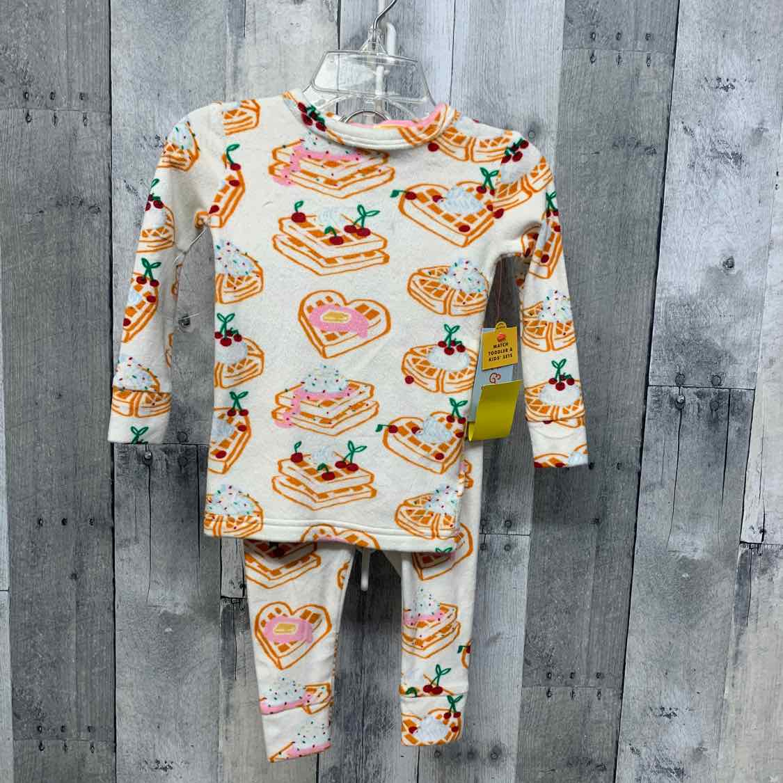 Size 18 Months Ivory Graphic Cat & Jack 2pc PJs