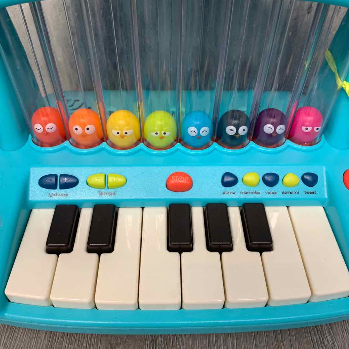 B You Blue/White Piano