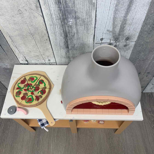 Our Generation Tan/White Doll Playset