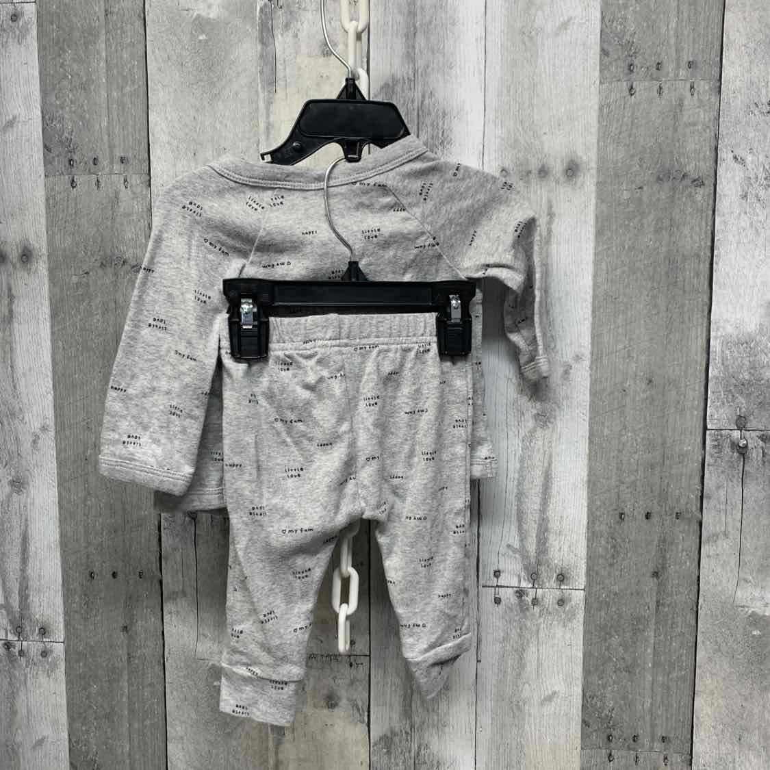 Size 6 Months Gray Print Carter's Shirt/Pants