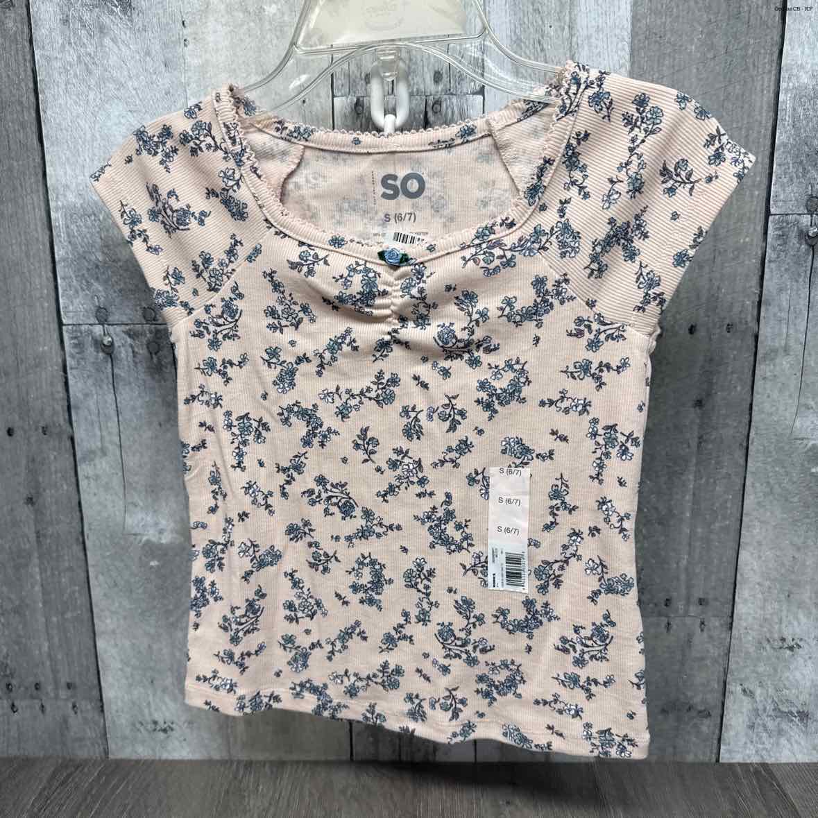 Size Small Pink Floral Print SO T Shirt