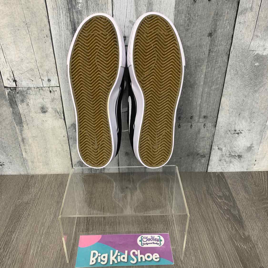 Size 4 Black/White Sport Brand Sneakers