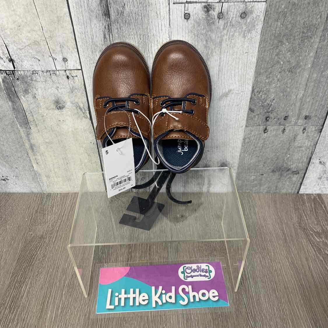 Size 5 Brown/Navy Jumping Beans Dress Shoes