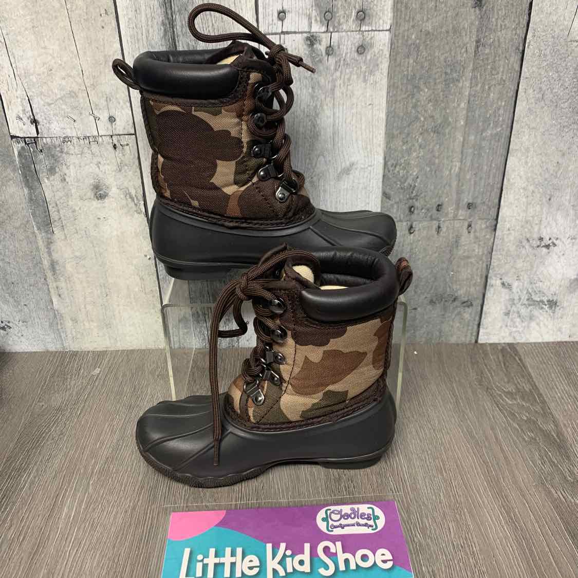 Size 11 Brown Magellan Outdoors Boots