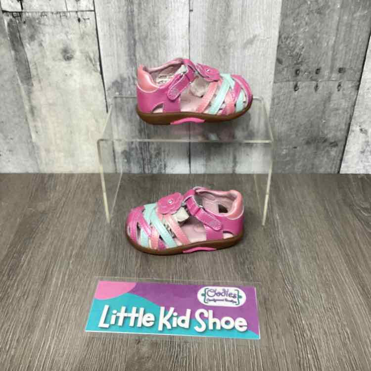 Size 4 Pink/Blue Stride Rite Sandals