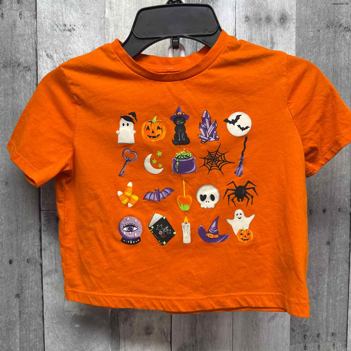 Size 4/5 Orange Graphic Holiday Brands T Shirt