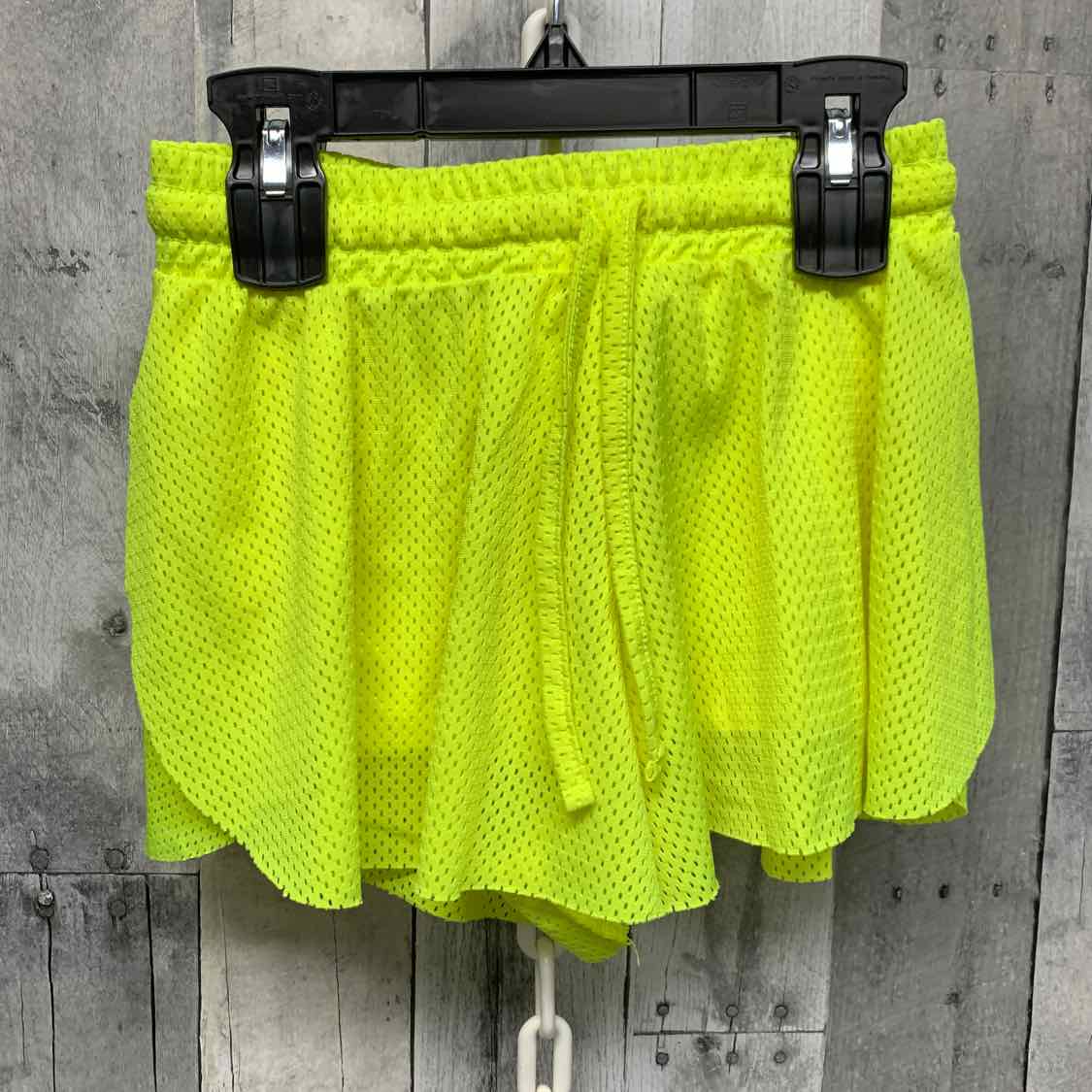 Size 10 Yellow Btween Shorts - Athletic
