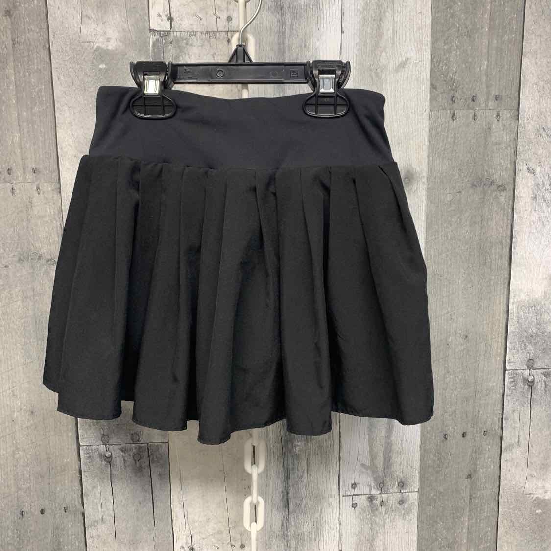 Size 8 Black Old Navy Skirt - Athletic