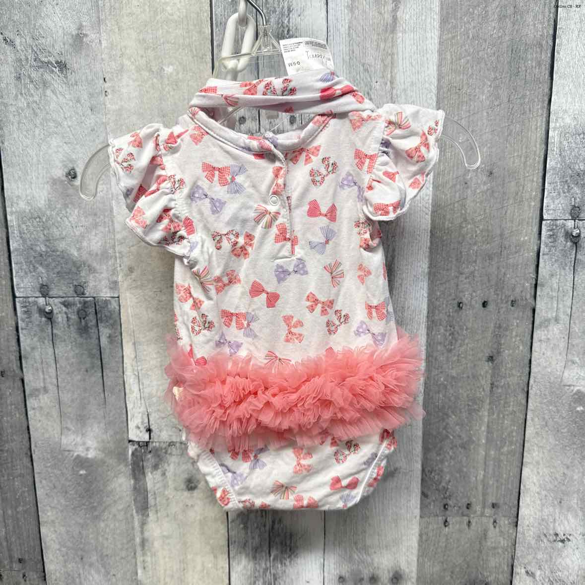 Size 0-3 Months White/Pink Bamboo Romper